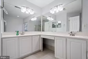 8648 Royal Worcester Ln, Fairfax, VA 22031 - Photo 27