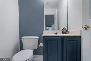 8648 Royal Worcester Ln, Fairfax, VA 22031 - Photo 39