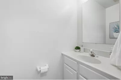 9919 Longford Court, Vienna, VA 22181 - Photo 13