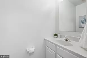 9919 Longford Ct, Vienna, VA 22181 - Photo 13