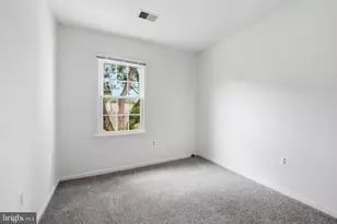 9919 Longford Ct, Vienna, VA 22181 - Photo 25