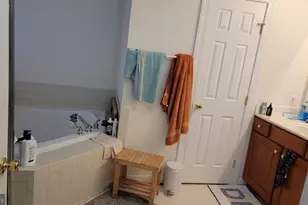 13520 Davinci Ln, Herndon, VA 20171 - Photo 11