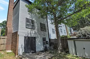 8809 Surveyors Pl, Springfield, VA 22152 - Photo 3