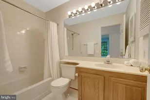1340 Cassia St, Herndon, VA 20170 - Photo 37