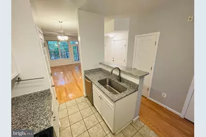 2665 Manhattan Place #02/101, Vienna, VA 22180 - Photo 7