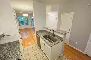 2665 Manhattan Pl, Vienna, VA 22180 - Photo 7