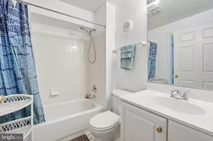9224 Cardinal Forest Ln, Lorton, VA 22079 - Photo 19