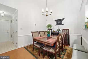 9224 Cardinal Forest Ln, Lorton, VA 22079 - Photo 3