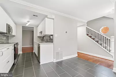 6410 Blarney Stone Court, Springfield, VA 22152 - Photo 5