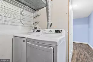 6410 Blarney Stone Ct, Springfield, VA 22152 - Photo 29