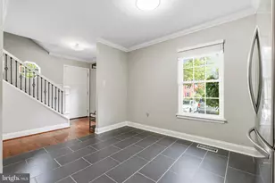 6410 Blarney Stone Ct, Springfield, VA 22152 - Photo 9