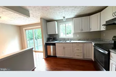 3012 Summershade Court, Herndon, VA 20171 - Photo 11