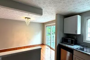 3012 Summershade Ct, Herndon, VA 20171 - Photo 17