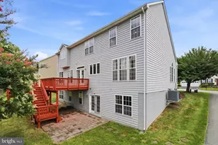 7608 Mcweadon Ln, Springfield, VA 22150 - Photo 65