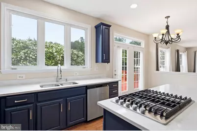 7608 McWeadon Lane, Springfield, VA 22150 - Photo 11