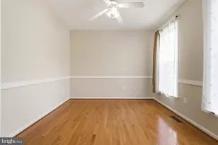 7608 Mcweadon Ln, Springfield, VA 22150 - Photo 21