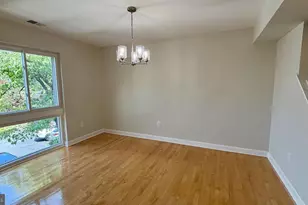 9506 Miranda Ct, Fairfax, VA 22031 - Photo 3