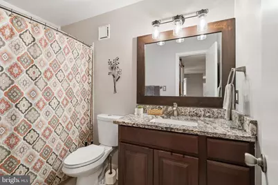 10010 Oakton Terrace Road #10010, Oakton, VA 22124 - Photo 15
