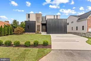 7216 Davis Ct, McLean, VA 22101 - Photo 43
