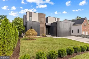 7216 Davis Ct, McLean, VA 22101 - Photo 37