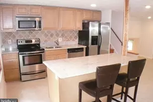 12259 Turkey Wing Ct, Reston, VA 20191 - Photo 5