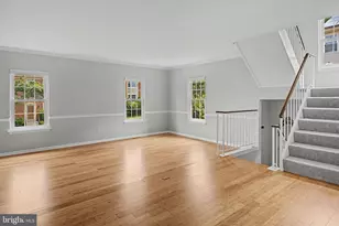 7763 Asterella Ct, Springfield, VA 22152 - Photo 3