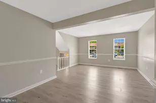 7065 Leewood Forest Dr, Springfield, VA 22151 - Photo 9