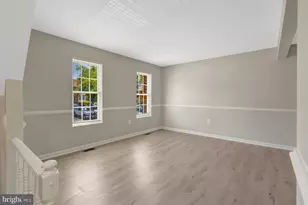 7065 Leewood Forest Dr, Springfield, VA 22151 - Photo 5