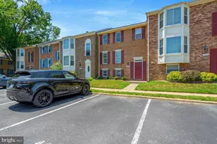 7065 Leewood Forest Dr, Springfield, VA 22151 - Photo 1