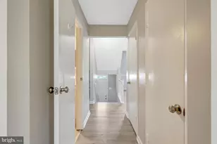 7065 Leewood Forest Dr, Springfield, VA 22151 - Photo 3