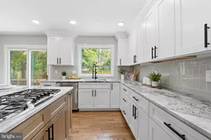 3211 Chichester Ln, Fairfax, VA 22031 - Photo 21
