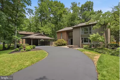 3211 Chichester Lane, Fairfax, VA 22031 - Photo 5