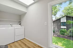 3211 Chichester Ln, Fairfax, VA 22031 - Photo 41