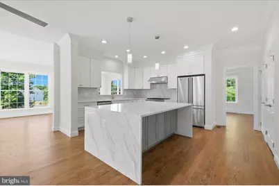 3454 Virginia Oaks Drive, Oakton, VA 22124 - Photo 5