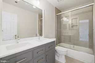 3454 Virginia Oaks Dr, Oakton, VA 22124 - Photo 45