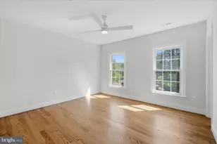3454 Virginia Oaks Dr, Oakton, VA 22124 - Photo 35