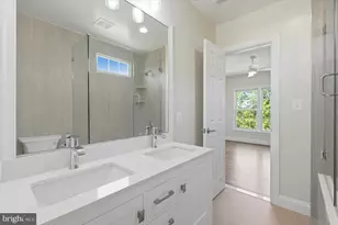 3454 Virginia Oaks Dr, Oakton, VA 22124 - Photo 37