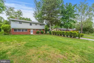 6318 Willowood Ln, Alexandria, VA 22310 - Photo 9
