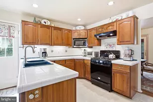 6104 Rivanna Dr, Springfield, VA 22150 - Photo 29