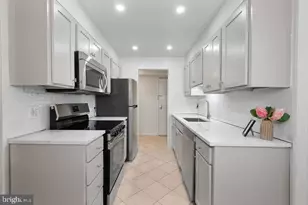 11600 Stoneview Square, Reston, VA 20191 - Photo 3