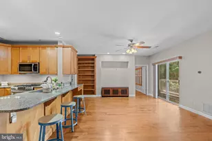 1701 Lake Shore Crest Dr, Reston, VA 20190 - Photo 5