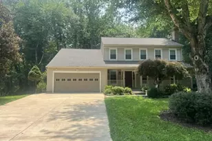 10423 Heritage Landing Rd, Burke, VA 22015 - Photo 1