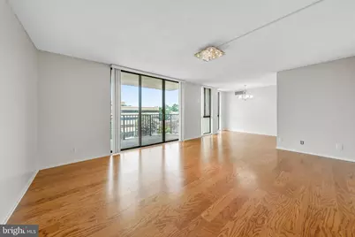 6800 Fleetwood Road #313, McLean, VA 22101 - Photo 1