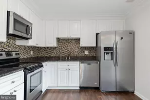 1103 Whitewater Pl, Herndon, VA 20170 - Photo 13