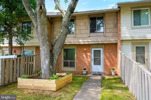 1103 Whitewater Pl, Herndon, VA 20170 - Photo 1