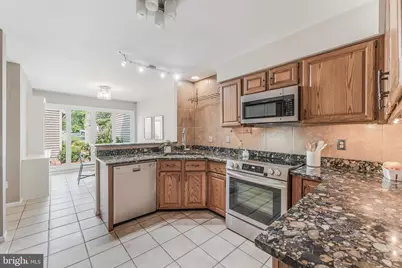 11565 Brass Lantern Court, Reston, VA 20194 - Photo 17
