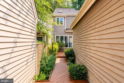 11565 Brass Lantern Court, Reston, VA 20194 - Photo 57