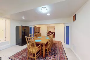9710 Middleton Ridge Rd, Vienna, VA 22182 - Photo 15