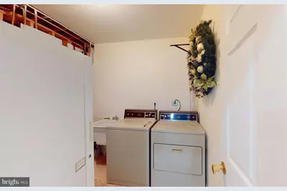 9710 Middleton Ridge Road #BASEMENT, Vienna, VA 22182 - Photo 23