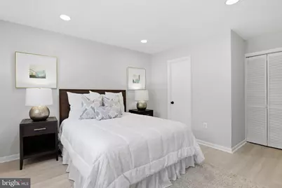 14819 Smethwick Place, Centreville, VA 20120 - Photo 19